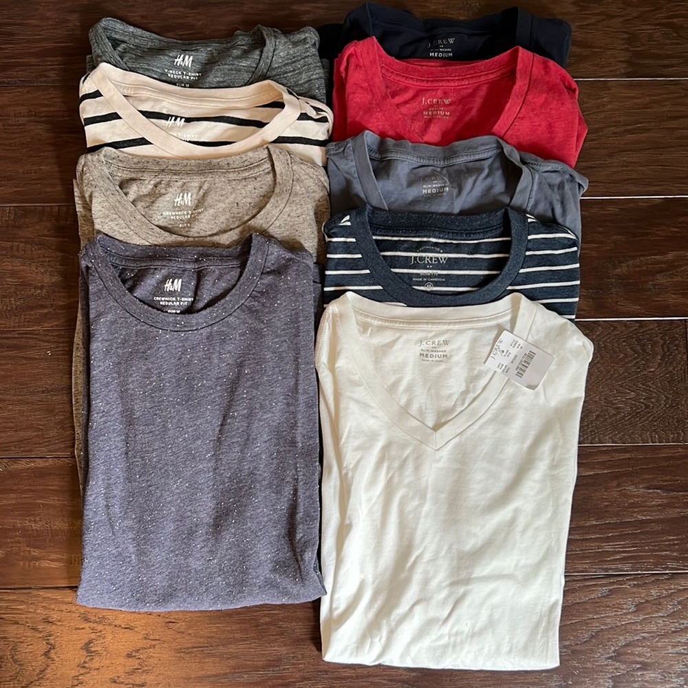 Lot of 9 V-Neck and Crew Neck T-Shirts